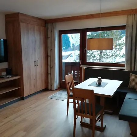 Lejlighed Haus Rita *